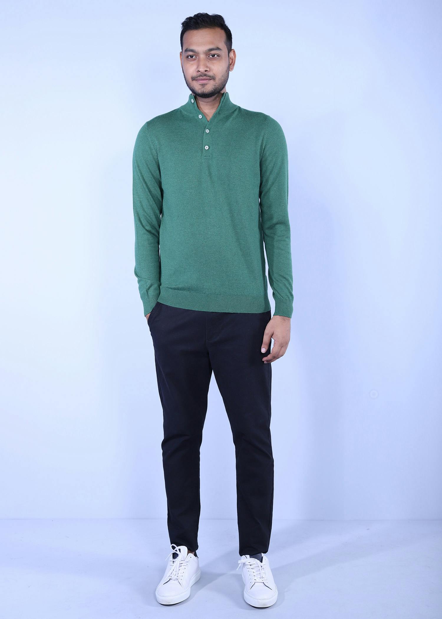 hornero i sweater green color full front view