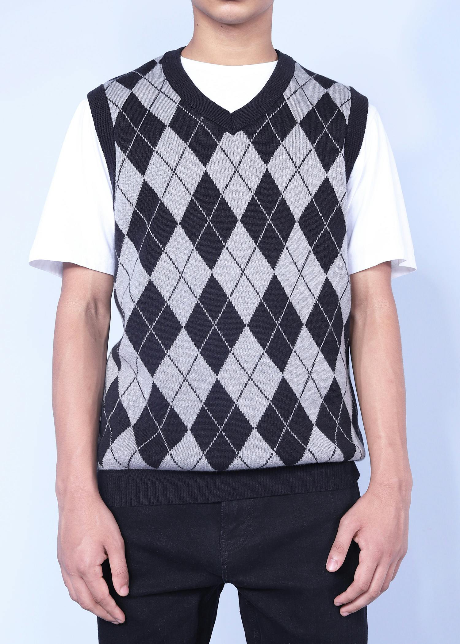 mardin vest sweater black grey color half front view