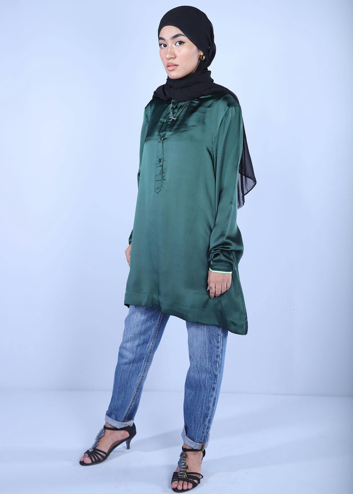 uvaria ladies tops bottle green color full side view